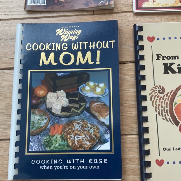 Assorted Recipe Book Collection - Picture 5 of 7
